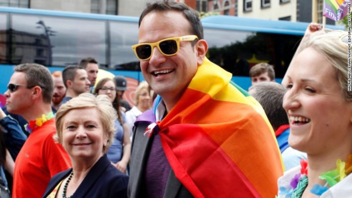 Премьером Ирландии станет открытый гей