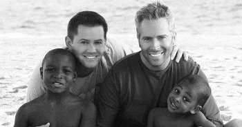 Отцовство уменьшает риски ВИЧ среди геев