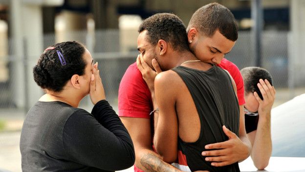 Стрельба в гей-клубе Флориды: 50 убитых, 53 раненых