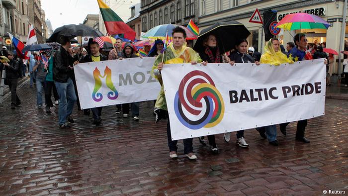 В Латвии могут узаконить однополые партнерские отношения