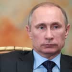 Путин ввёл наказание за сотрудничество с иностранными НПО «Я гей, но я за Путина!»