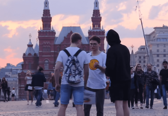Женя Светски