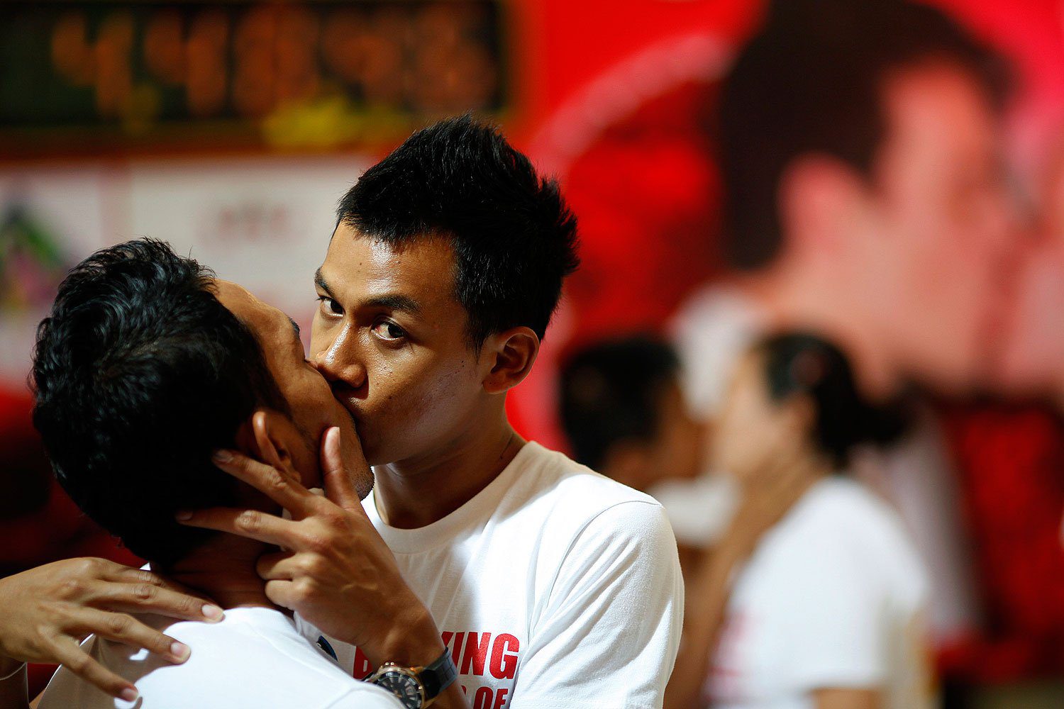 Таиланд легализует однополые союзы до конца года - Парни ПЛЮС