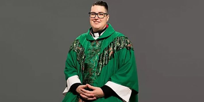 трансгендерный епископ