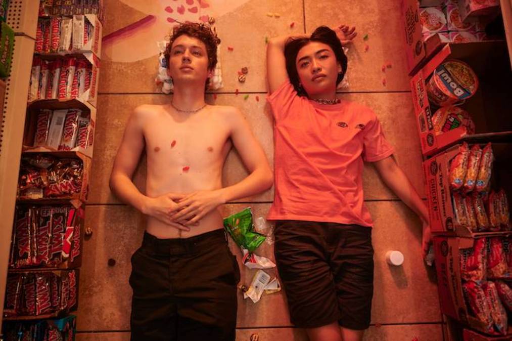 Фильм «Три месяца» с Троем Сиваном в роли подростка с проблемным ВИЧ-статусом выйдет 23 февраля