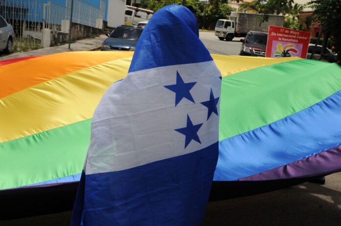 З 2009 року у Гондурасі вбили 417 представників ЛГБТ