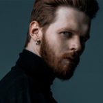 Работника фотостудии уволили за то, что он гей