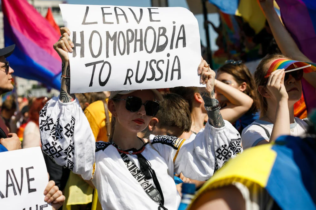 Как Путин приближает законные однополые браки в Украине