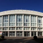 Краснодарского студента отчислили за видео в макияже