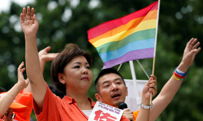 Парламент Японии принимает закон "в пользу" ЛГБТК+ сообщества