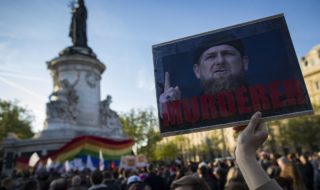 Чеченских мужчин отправляют на войну и угрожают ЛГБТ-сообществом