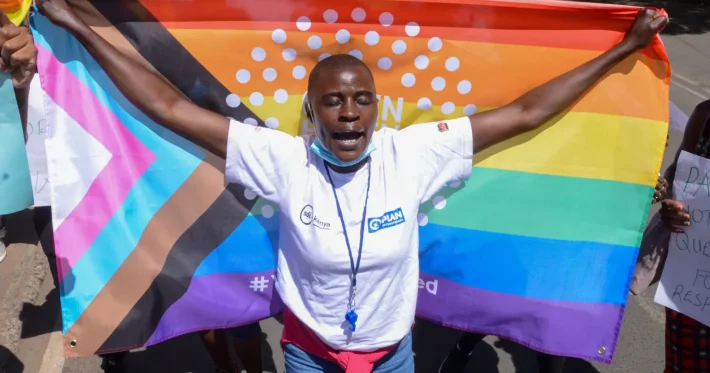 Власти Кении готовятся принять гомофобный закон