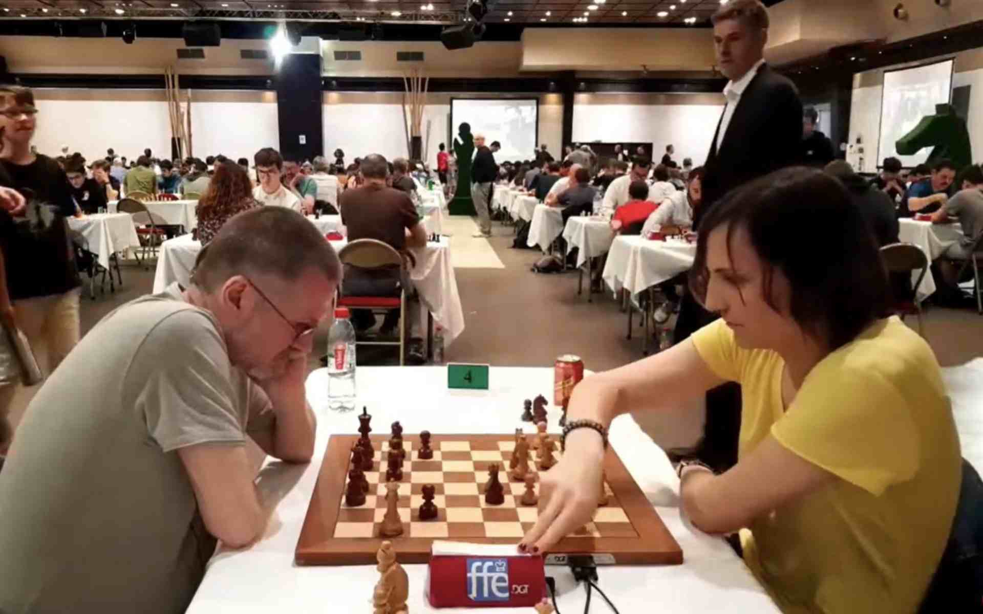 Транс-женщинам запретили соревнования по шахматам FIDE