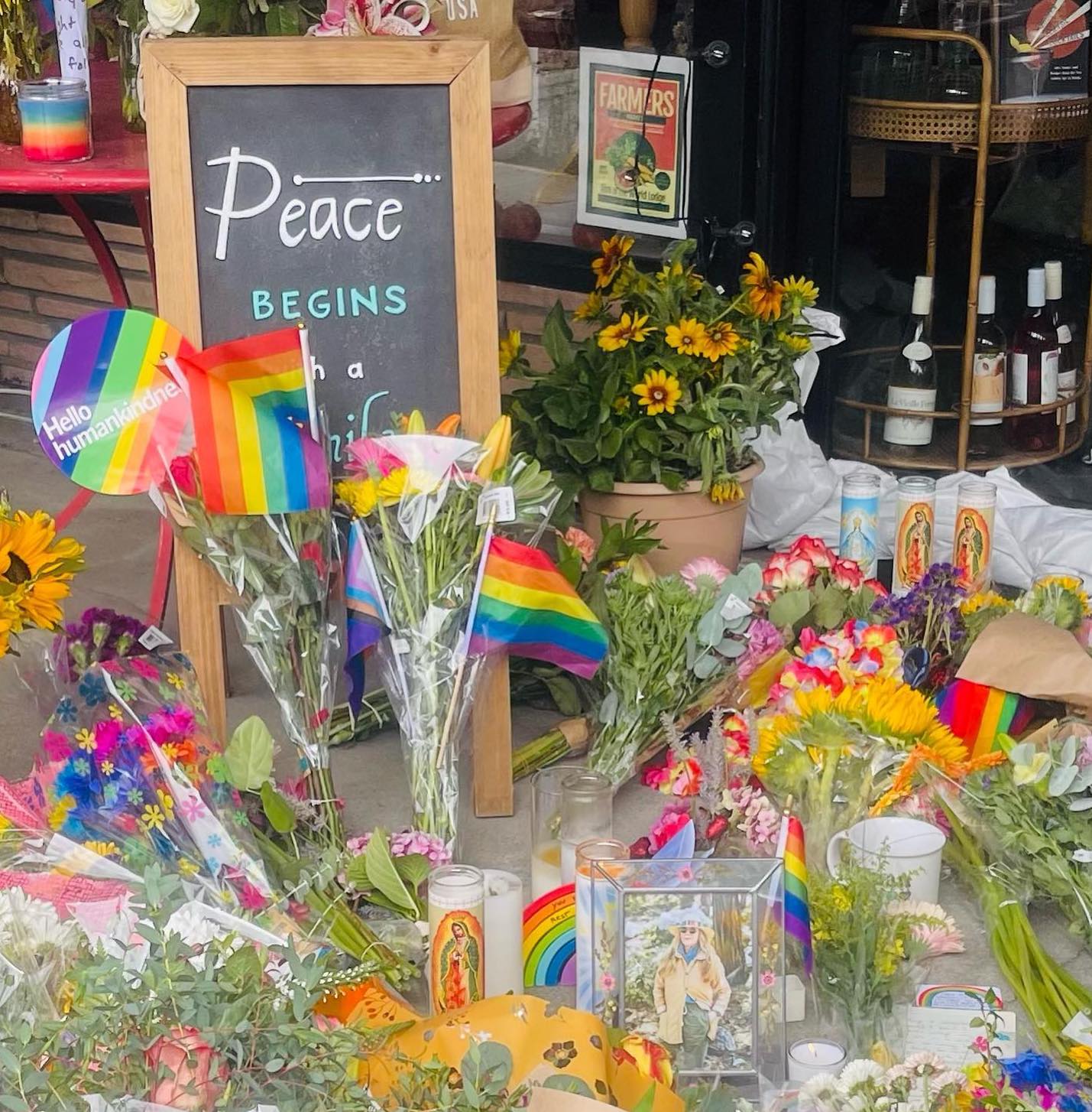 Женщина из Калифорнии застрелена из-за ЛГБТК+ флага