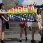 &laquo;Я живу в славянском рейхе&raquo;. Что ЛГБТ думают о войне спустя два года