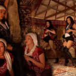 Казахская госэкспертиза не нашла пропаганды ЛГБТ в танцах на каблуках в юрте