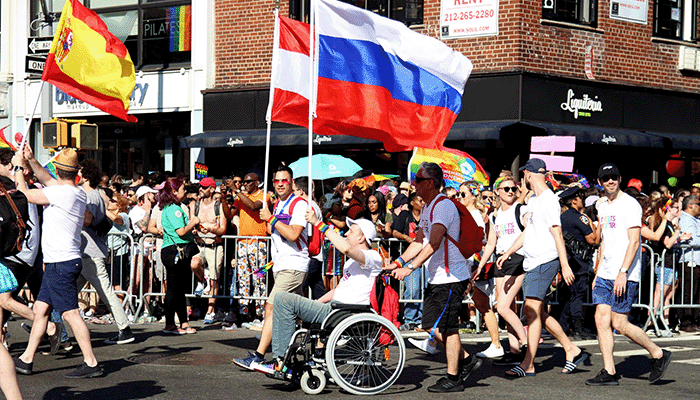 ЛГБТ эмиграция Испания