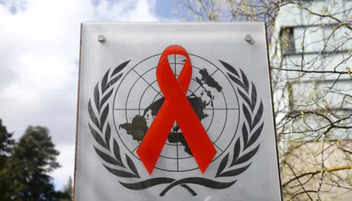логотип UNAIDS / ЮНЭЙДС