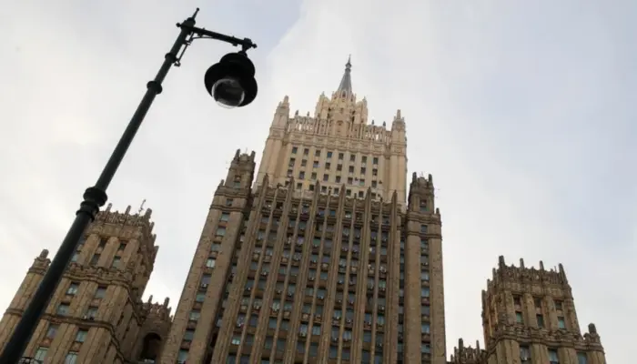 здание МИД РФ в Москве