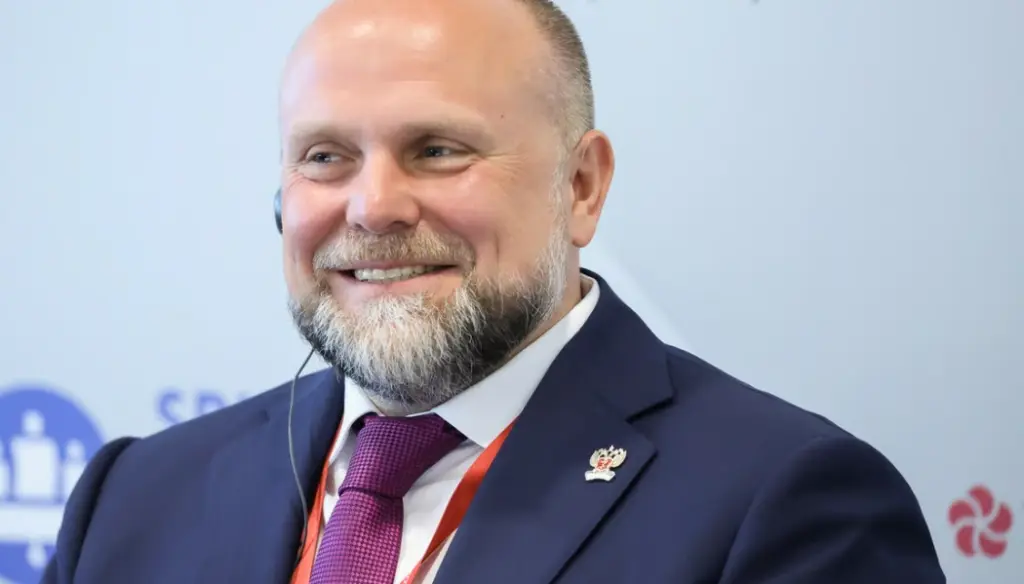 замминистра здравоохранения Андрей Плутницкий на ПМЭФ-2026.