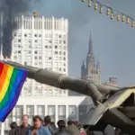 Ничей камин-аут не приблизит смену власти